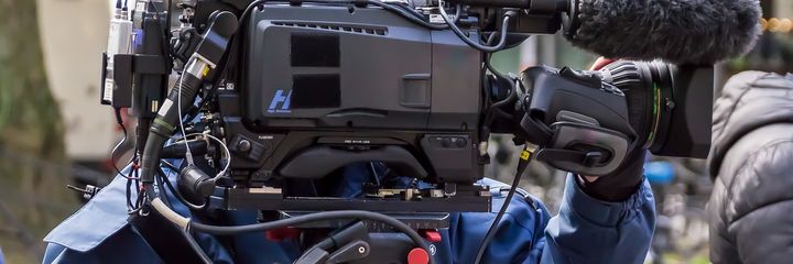 Broadcast camera